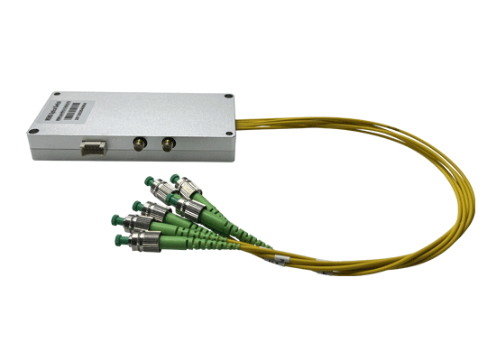 2×4 MEMS保偏光開(kāi)關(guān)(帶SMA口)產(chǎn)品實(shí)拍 2×4 MEMS保偏光開(kāi)關(guān)(帶SMA口)產(chǎn)品實(shí)拍